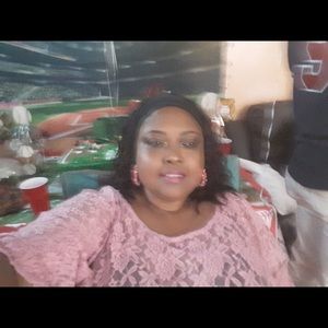 Meet your Posher, Lucitania